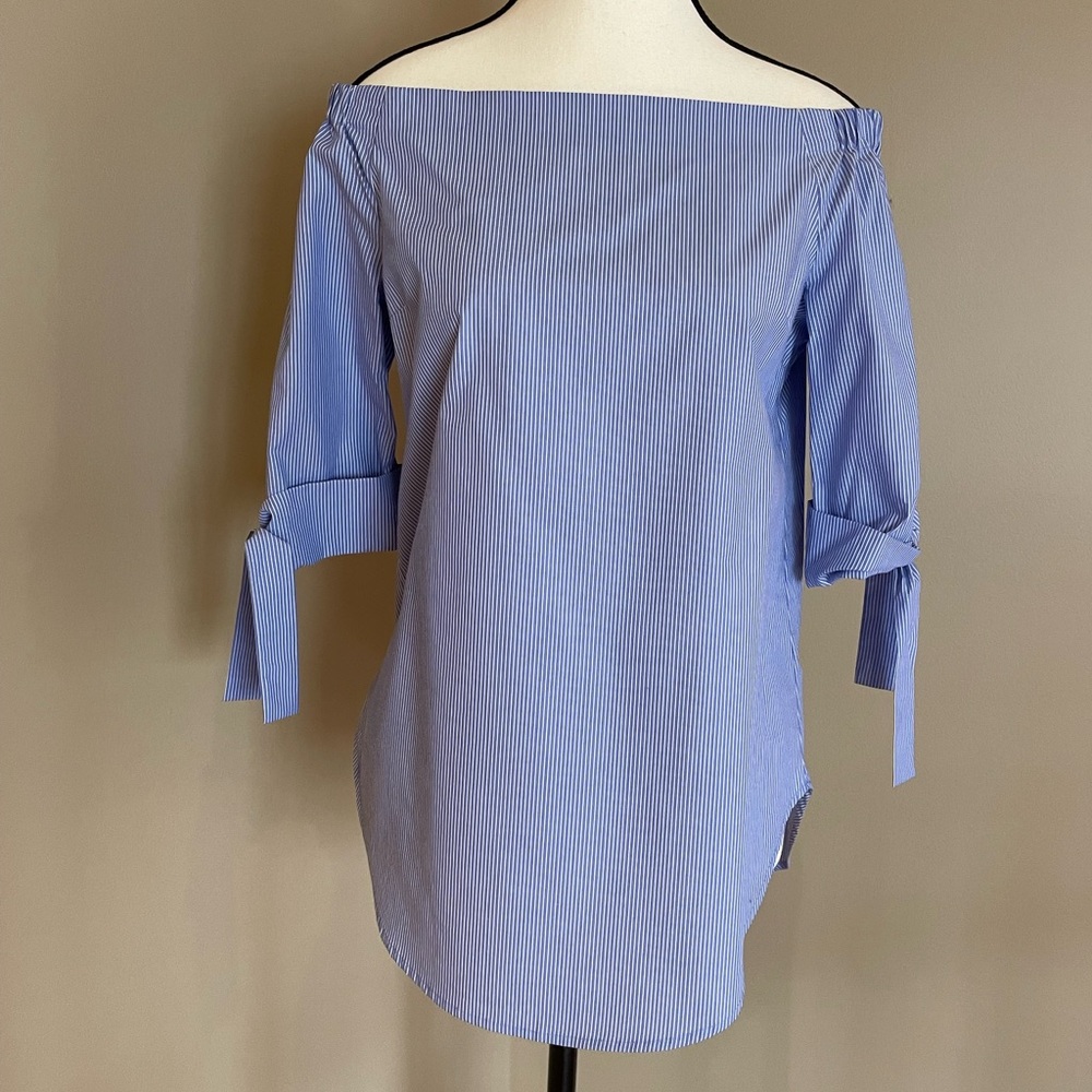 New Babaton off the shoulder blouse